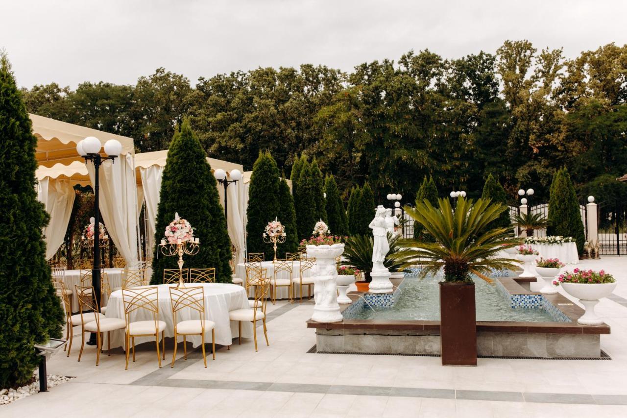 Laura Holiday Hotel Braila Luaran gambar