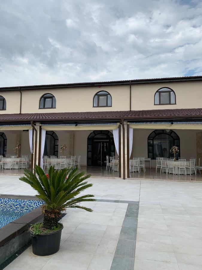 Laura Holiday Hotel Braila Luaran gambar
