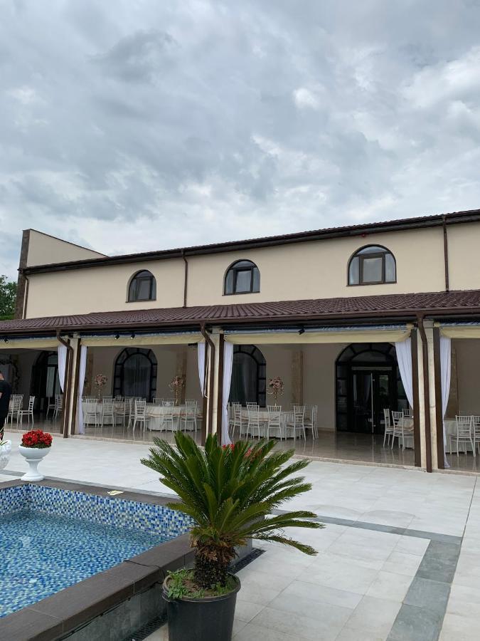 Laura Holiday Hotel Braila Luaran gambar